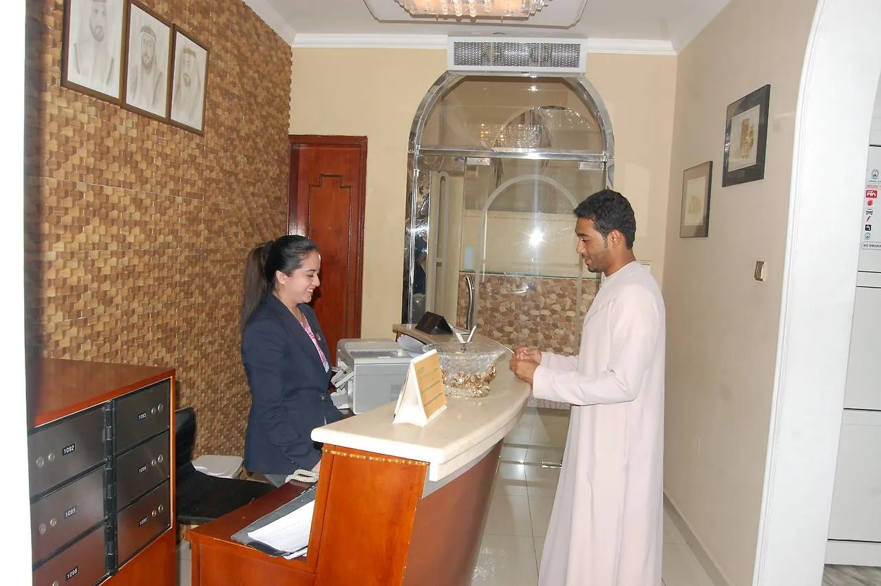 الشارقة Al Amwaj Hotel