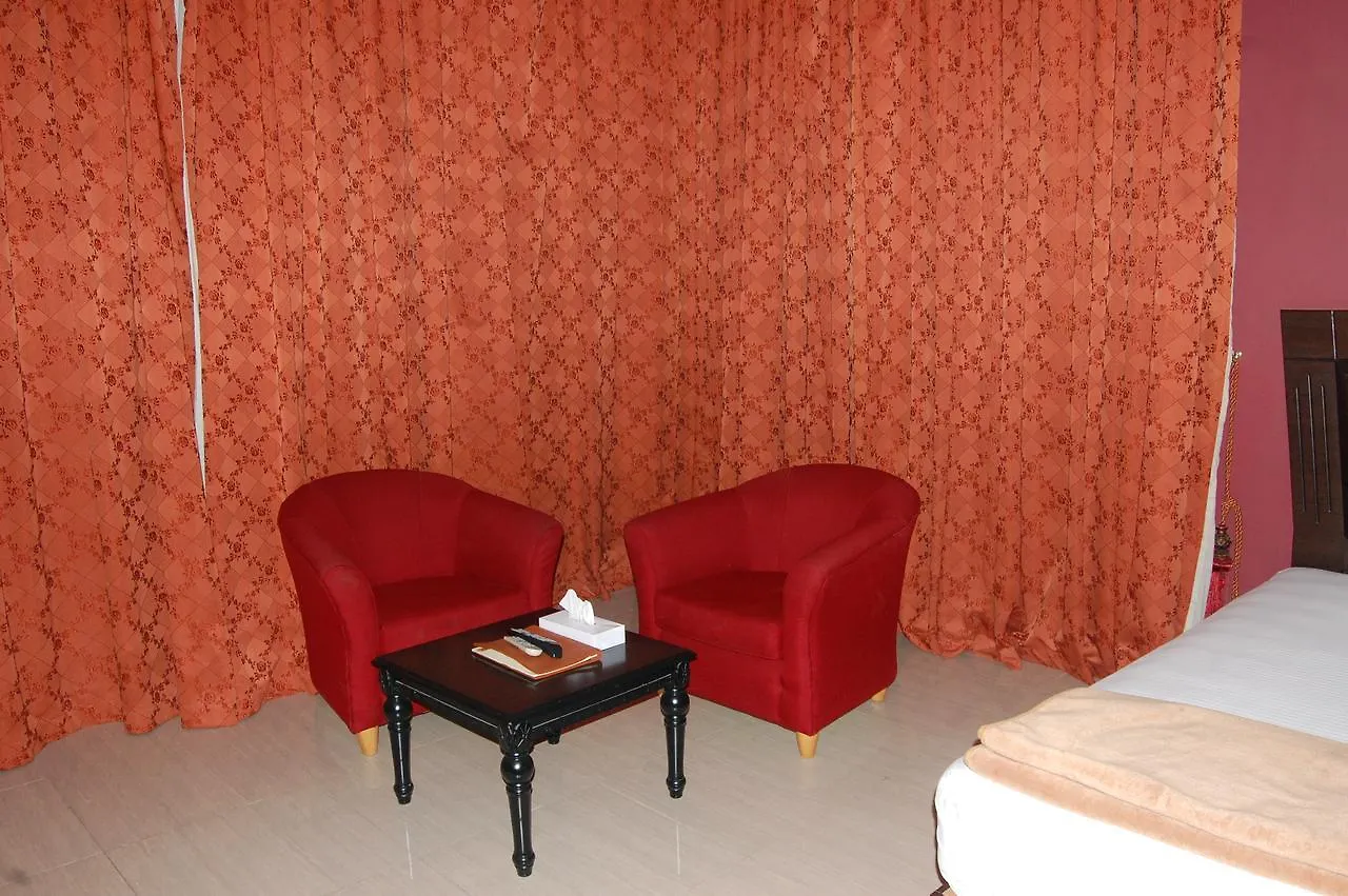 الشارقة Al Amwaj Hotel 2*,  الإمارات العربية المتحدة